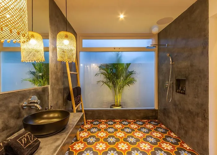 M2 By Alfred In Bali Villa *